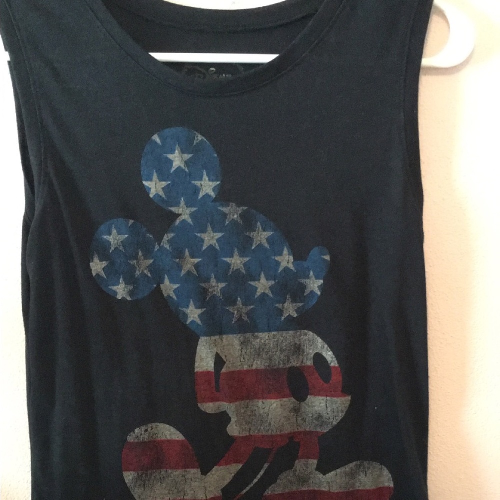 Graphic tank top